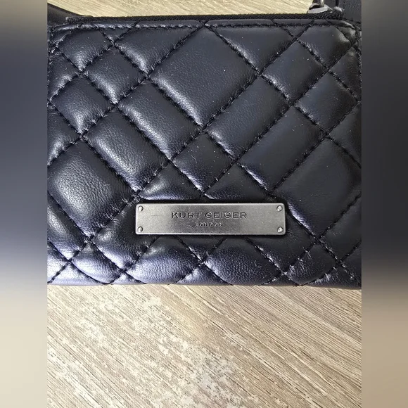 Kurt Geiger London Quilted Leather Wallet Black Zip Card Holder Kensington Style - Picture 3 of 11
